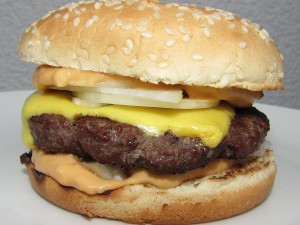 1200px-Homemade_cheeseburger